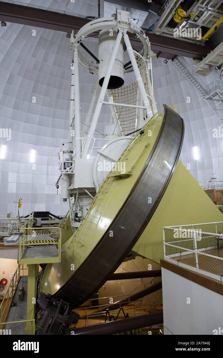 Anglo Australian Telescope (AAT) in Siding Spring Observatorium - Mt Woorut in der Nähe von Coonabarabran, New South Wales, Australien Stockfoto