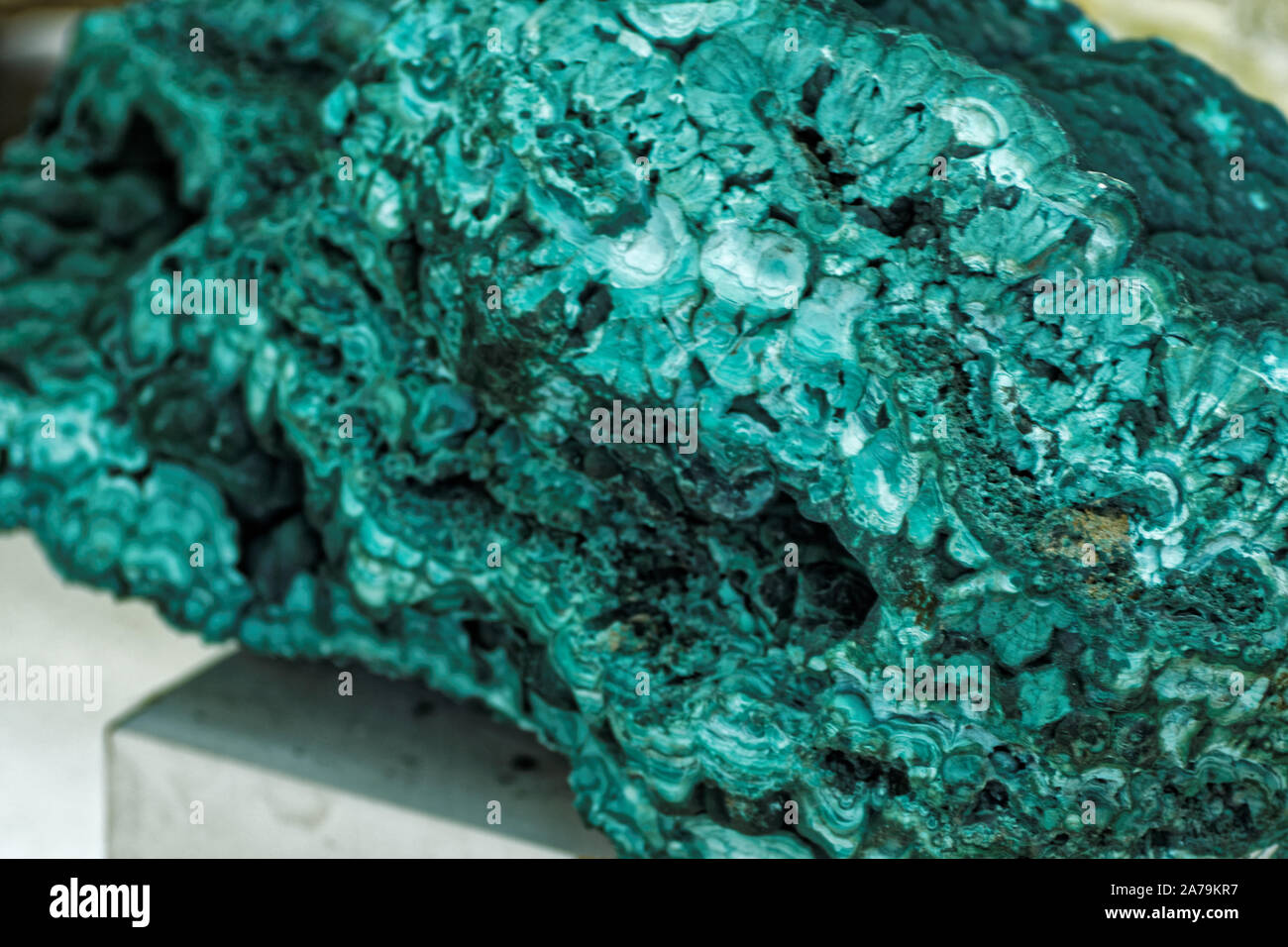 Abbildungen Malachit, Mineral, grundlegende Kupfer, Kupfer, Grün dihydroxocarbonate Massen, SAP-form, radial faserige Struktur Stockfoto