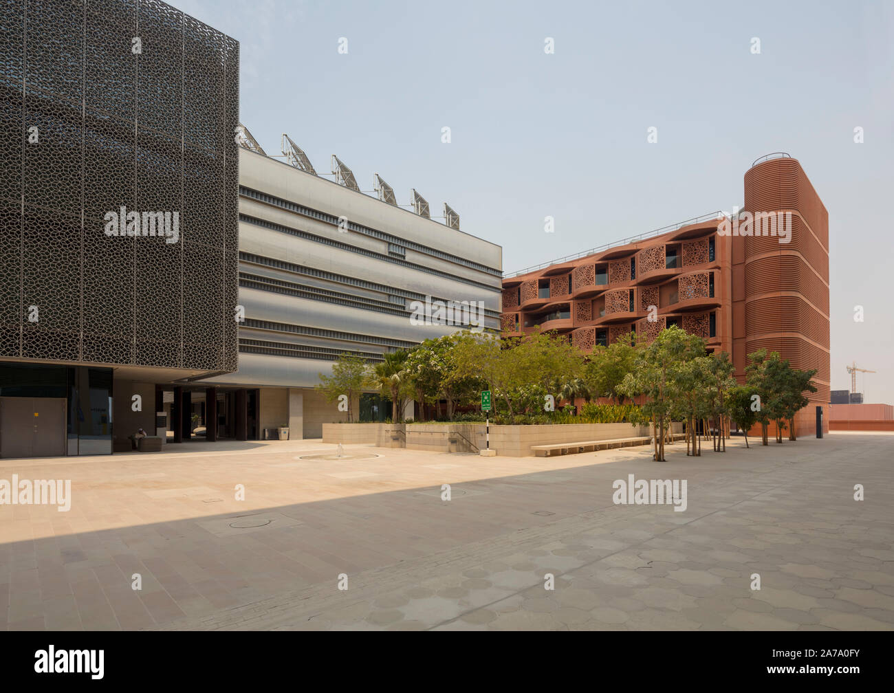 Die Masdar City Campus der Khalifa Universität für Wissenschaft und Technologie, Abu Dhabi, VAE Stockfoto