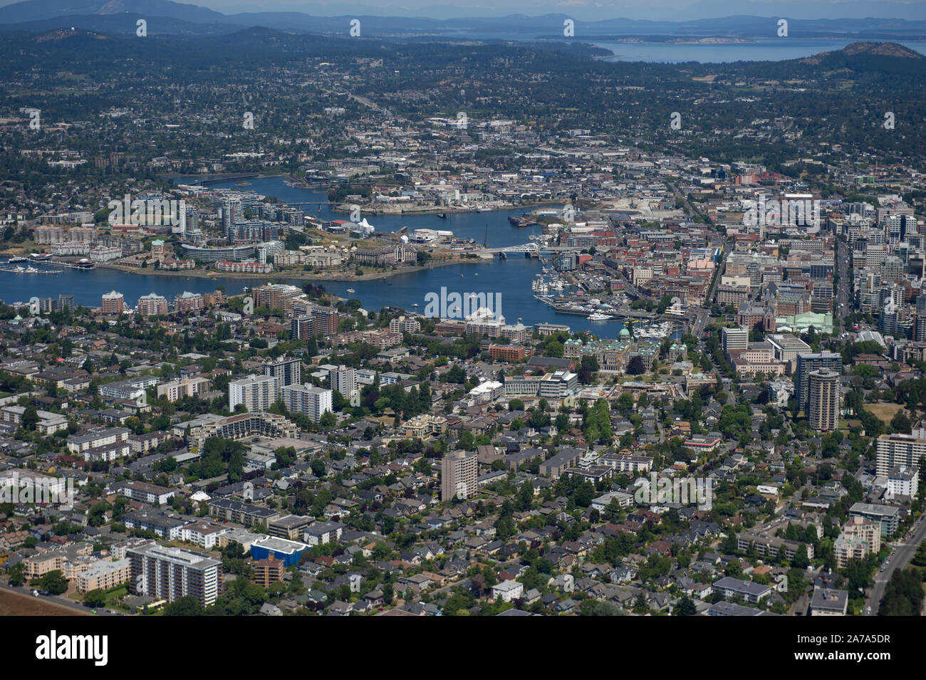 Eine Luftaufnahme der Park gefüllt Stadt Victoria, Britisch-Kolumbien, Kanada auf Vancouver Island. Stockfoto