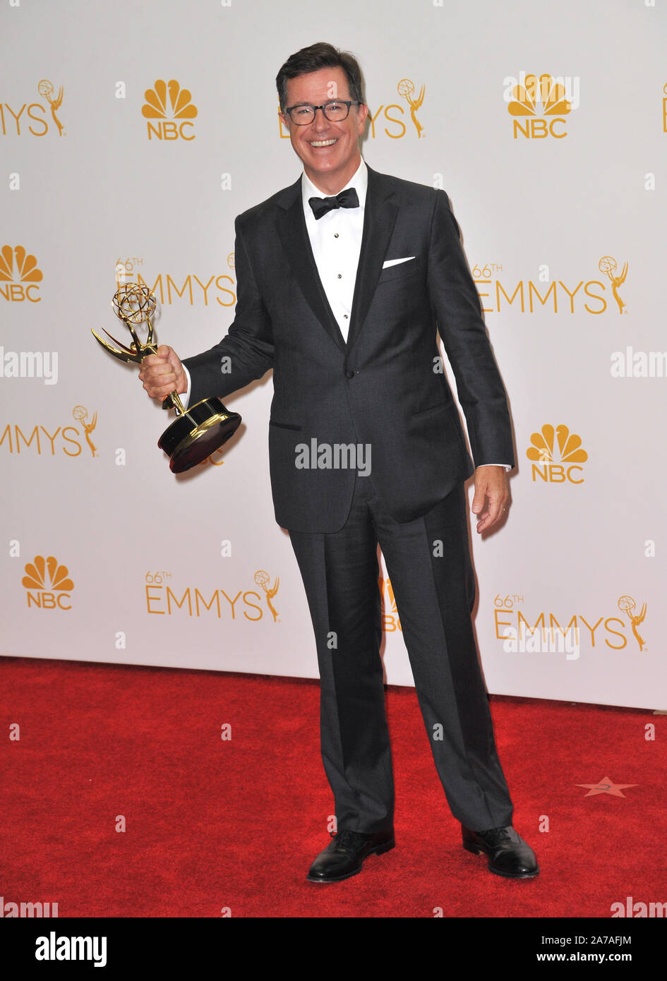 LOS ANGELES, Ca - 25. AUGUST 2014: Stephen Colbert an der 66th Primetime Emmy Awards im Nokia Theatre L.A. Live Downtown Los Angeles. © 2014 Paul Smith/Featureflash Stockfoto