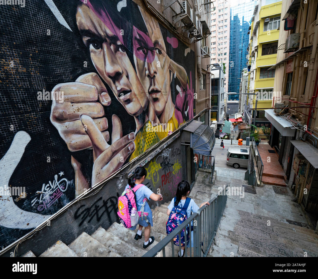 Street Art von Bruce Lee von Xeva an der Wall am Tank Lane in Sheung Wan in Hongkong, China Stockfoto