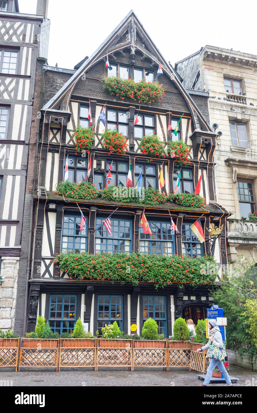 Restaurant La Couronne, Place du Vieux Marché, Rouen, Normandie, Frankreich Stockfoto