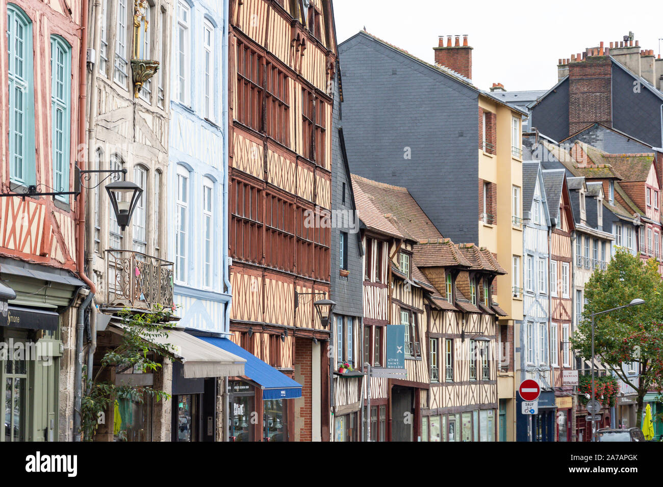 Historische Fachwerkhäuser, Rue Martainville, Rouen, Normandie, Frankreich Stockfoto