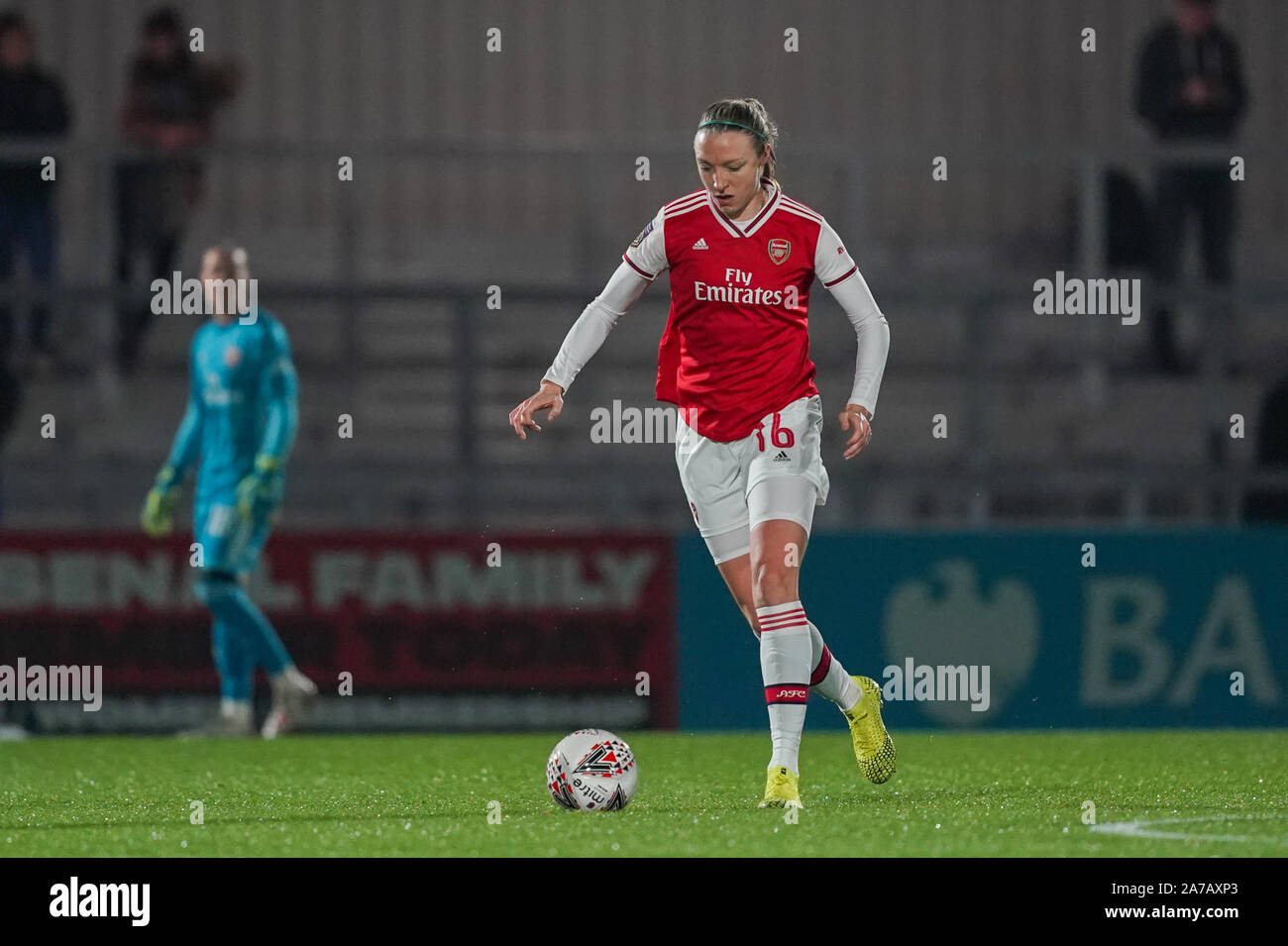 Portsmouth, England - 31. Oktober: Louise Quinn von Arsenal auf die Kugel während der UEFA Champions League Spiel zwischen Arsenal Frauen vs SK Slavia Praha Frauen an der Wiese Park am 31 Oktober, 2019 in Leeds, England (Foto von Daniela Porcelli/SPP) Credit: SPP Sport Presse Foto. /Alamy leben Nachrichten Stockfoto