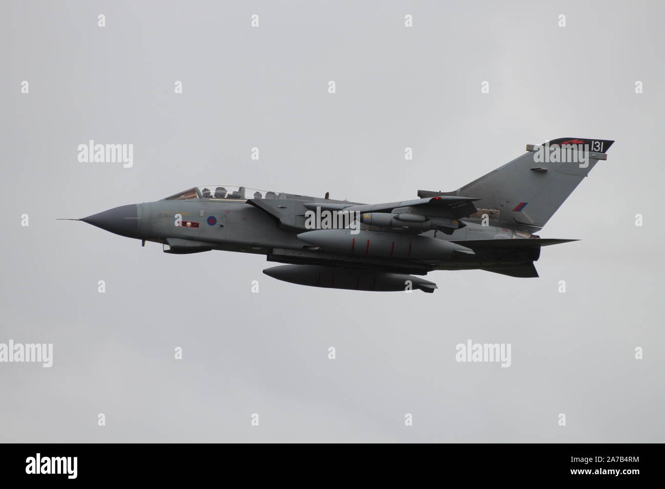 ZG 756, Panavia Tornado GR4 tragen die Markierungen von 617 Squadron, Royal Air Force, am Internationalen Flughafen Prestwick, Ayrshire. Stockfoto