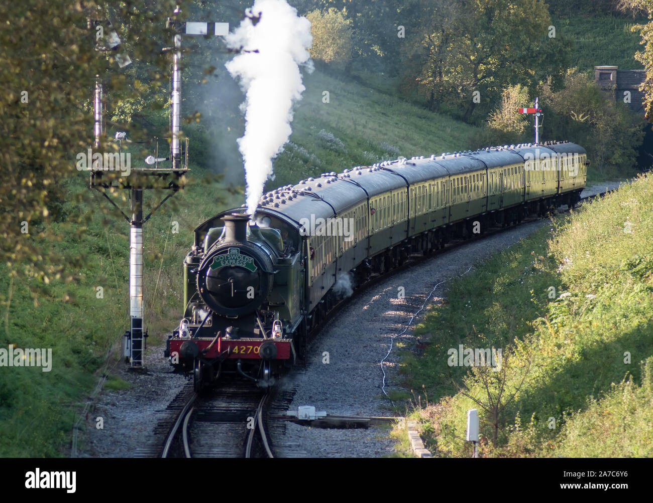 4270 Tenderlokomotive Richtung Winchcombe Station Stockfoto
