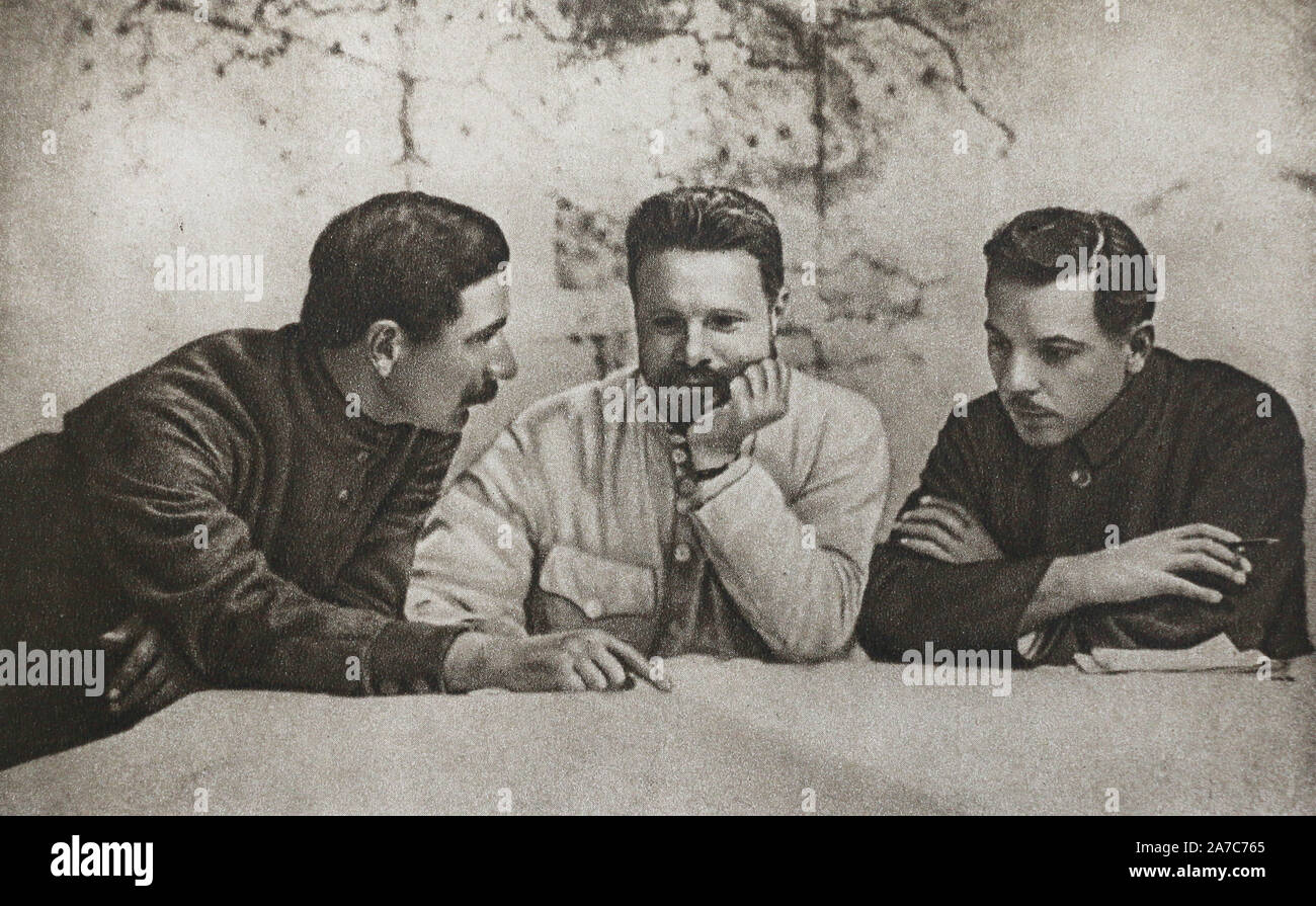 M.V. Frunse, S.M. Budyonny und K.E. Woroschilow im Jahre 1921. Stockfoto