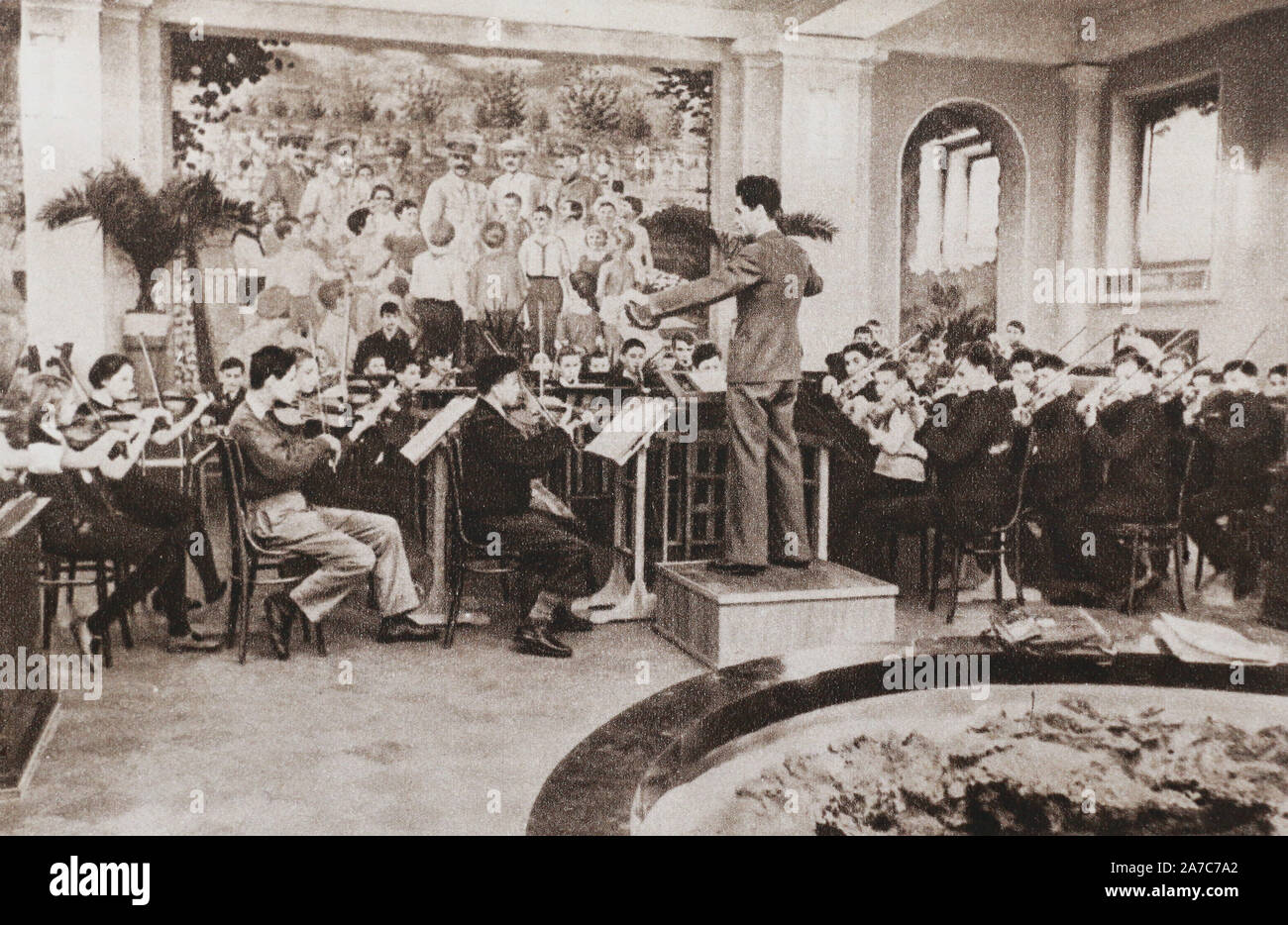 Moskau Pionier Orchester im Moskauer Haus der Pioniere in den 1950er Jahren. Stockfoto