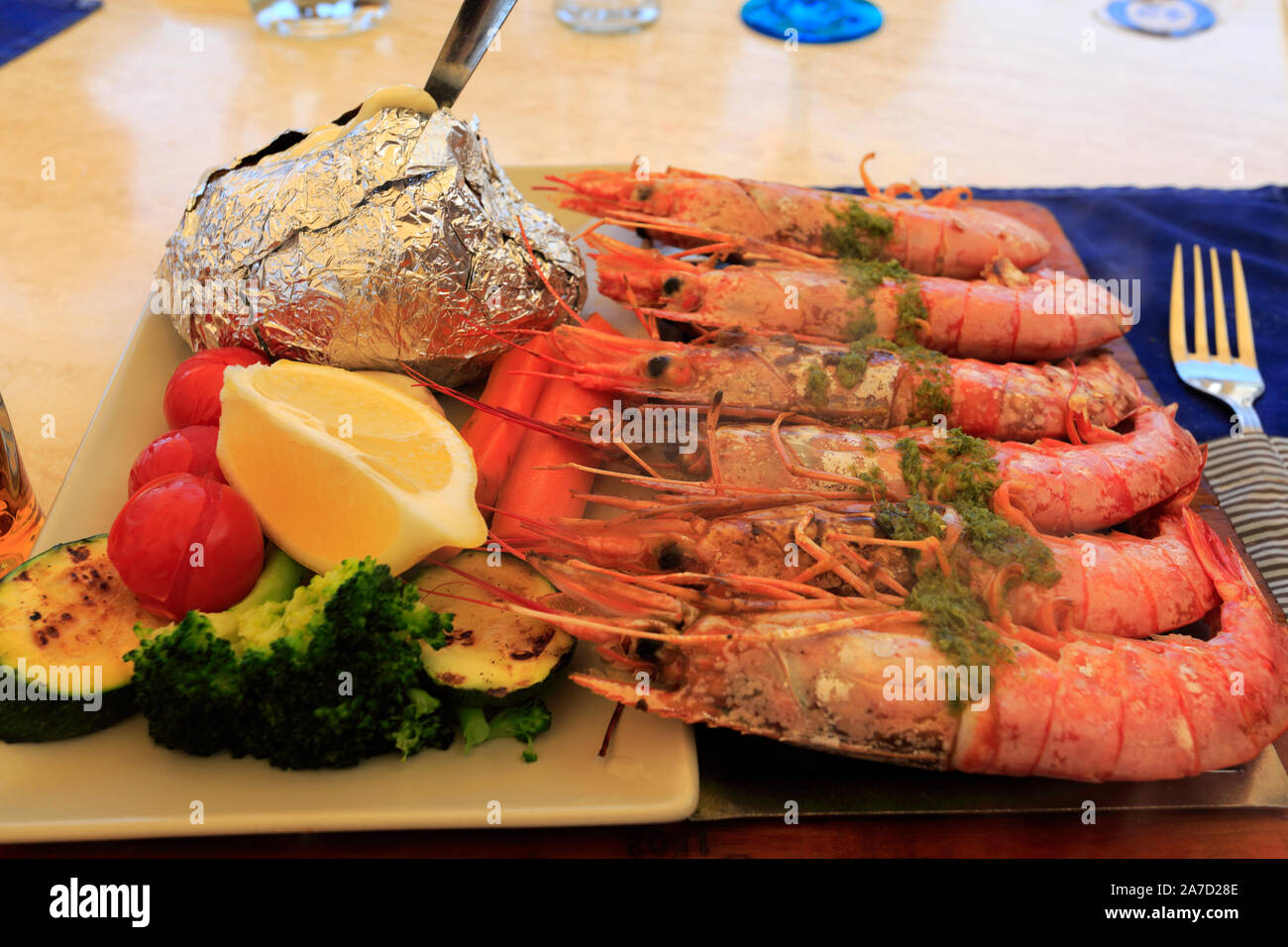 Riesengarnelen in einem Restaurant, Altea, Costa Blanca, Valencia, Spanien, Europa Stockfoto