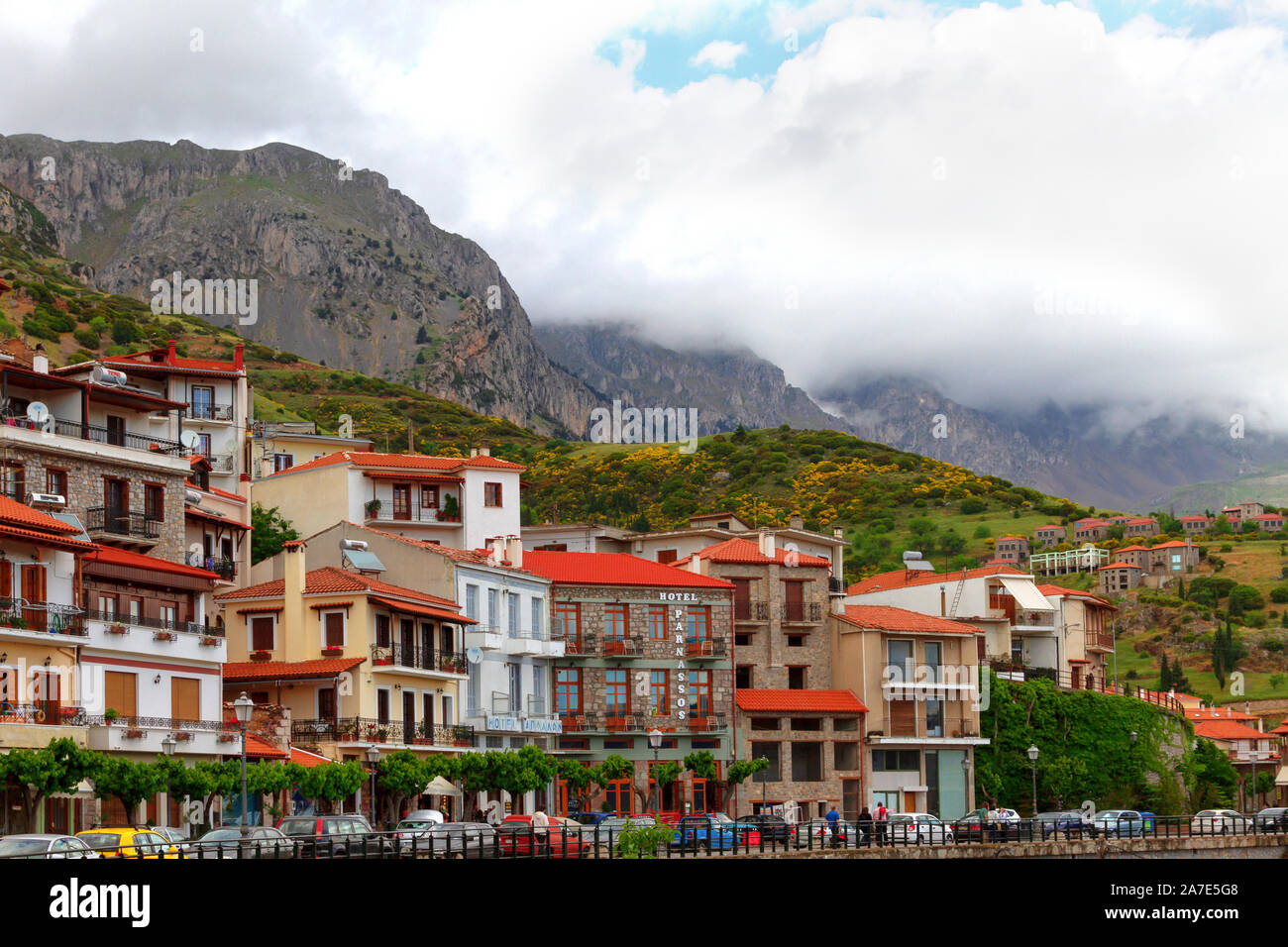 Die Stadt Arachova, beliebten Winter Resort in Griechenland, insbesondere für hochwertige Kundschaft. Stockfoto