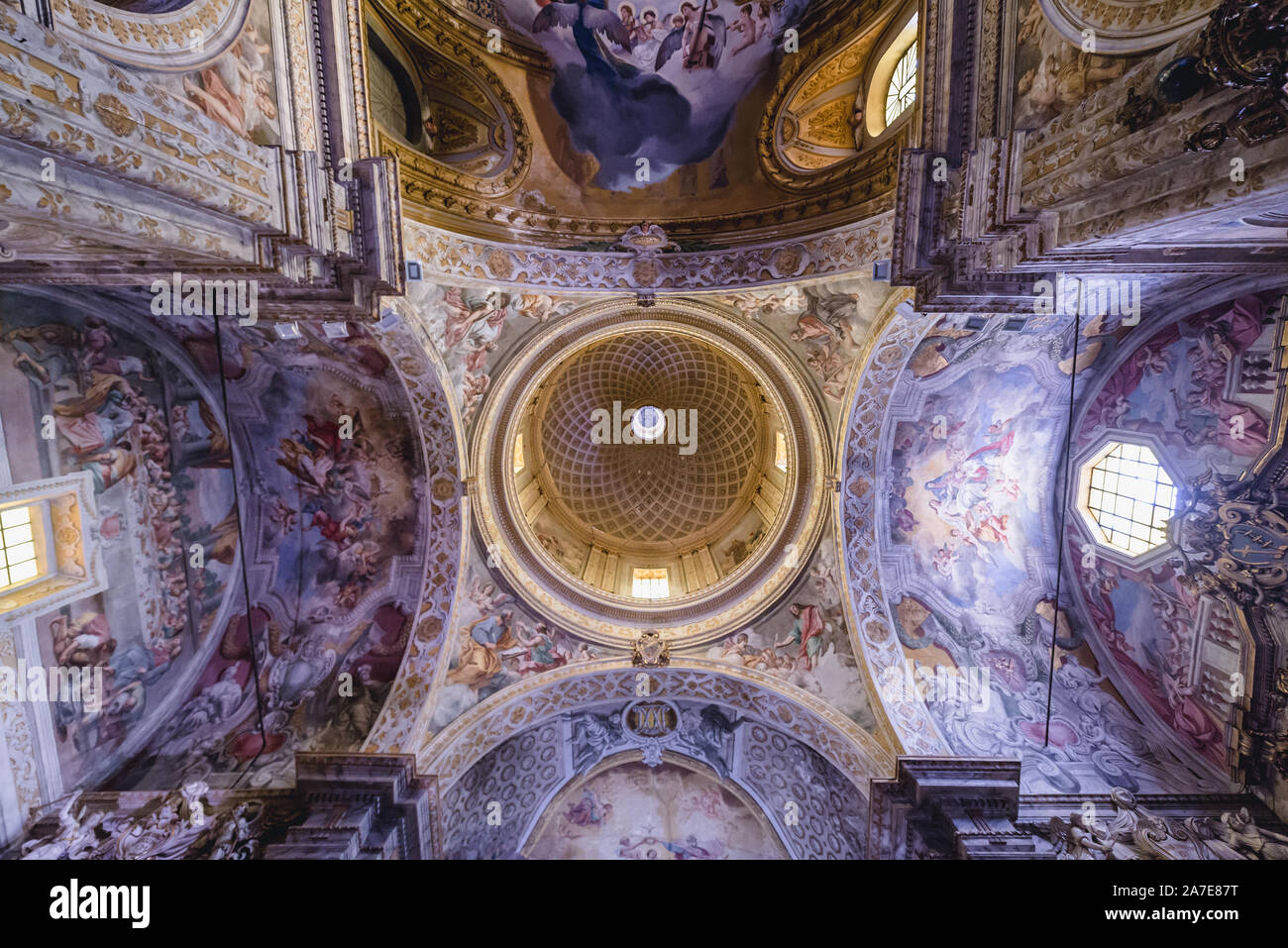 Bemalte Decke der Heiligen Maria von der Ankündigung der Kathedrale in Palermo Küstenstadt und Gemeinde in der Metropole von Catania, Sizilien, Italien Stockfoto