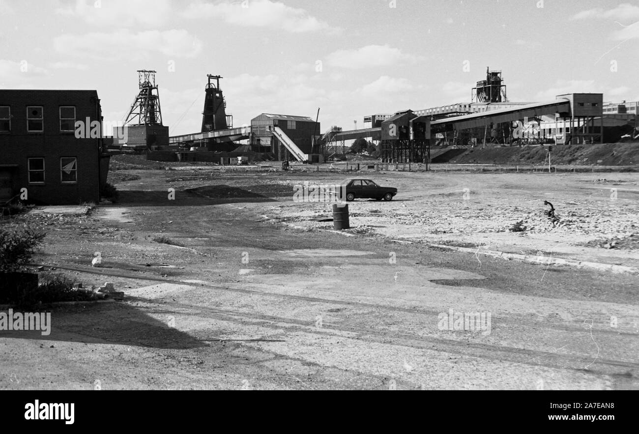 Eine Zeche der Dearne Valley, South Yorkshire in 1983. Das Bergwerk (zusammen mit allen anderen Zechen im Vereinigten Königreich) hat seit dem geschlossen worden. Stockfoto