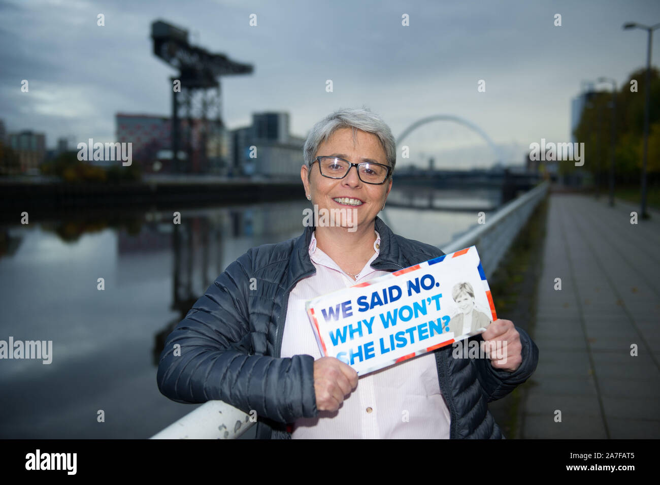 Glasgow, UK. 2. November 2019. Im Bild: Annie Wells MSP-Schottischen Konservativen und Unionist Party Mitglied für psychische Gesundheit, öffentliche Gesundheit und Gleichheit am Ufer des Flusses Clyde in Glasgow gesehen. Credit: Colin Fisher/Alamy leben Nachrichten Stockfoto