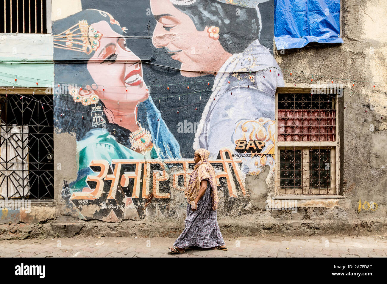 Indische Bollywood Kunst auf ein Gebäude in Mumbai, Indien. Stockfoto