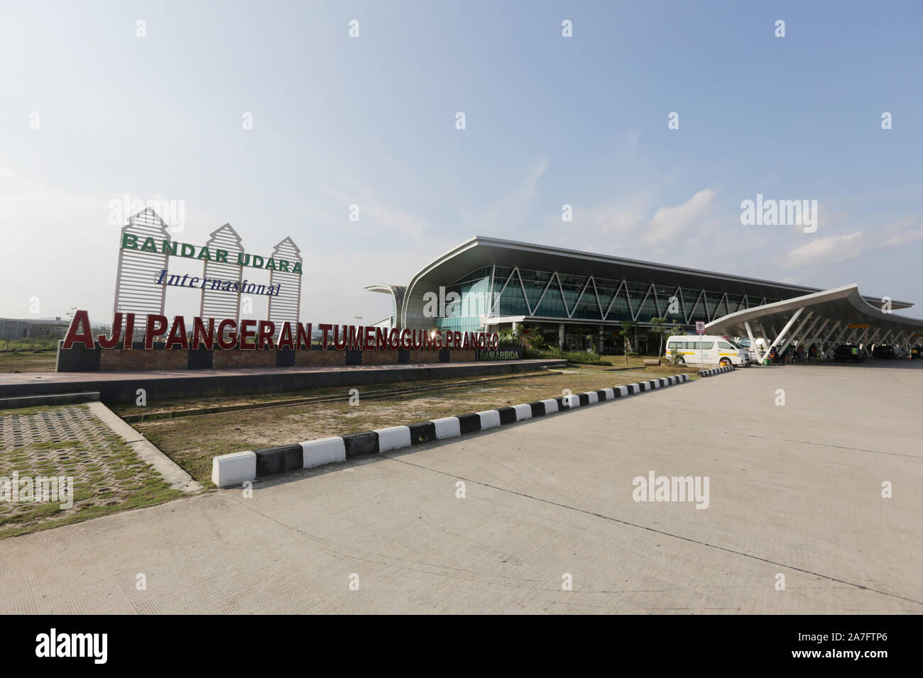 Außen, Schild Aji Pangeran Tumenggung Pranoto Flughafen, Ost Borneo Kalimantan Stockfoto