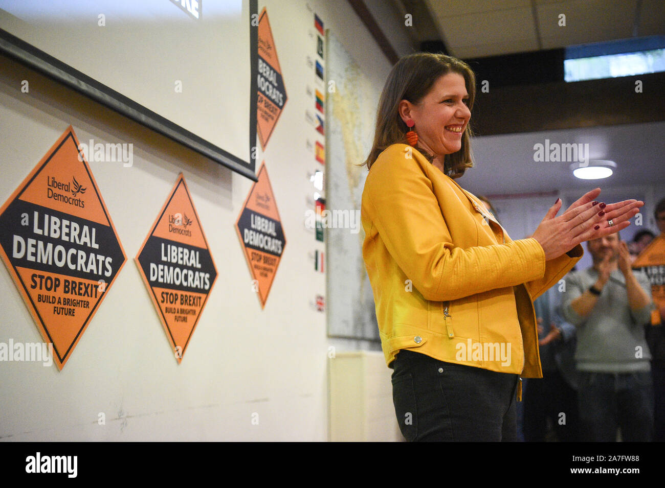 Liberaldemokraten Jo Swinson spricht bei der Einführung von Sam Gyimah MP Kampagne in Kensington, ein neues Ziel für die Partei, die an der St Sarkis armenische Kirche in Kensington, London. PA-Foto. Bild Datum: Samstag, November 2, 2019. Photo Credit: Kirsty O'Connor/PA-Kabel Stockfoto