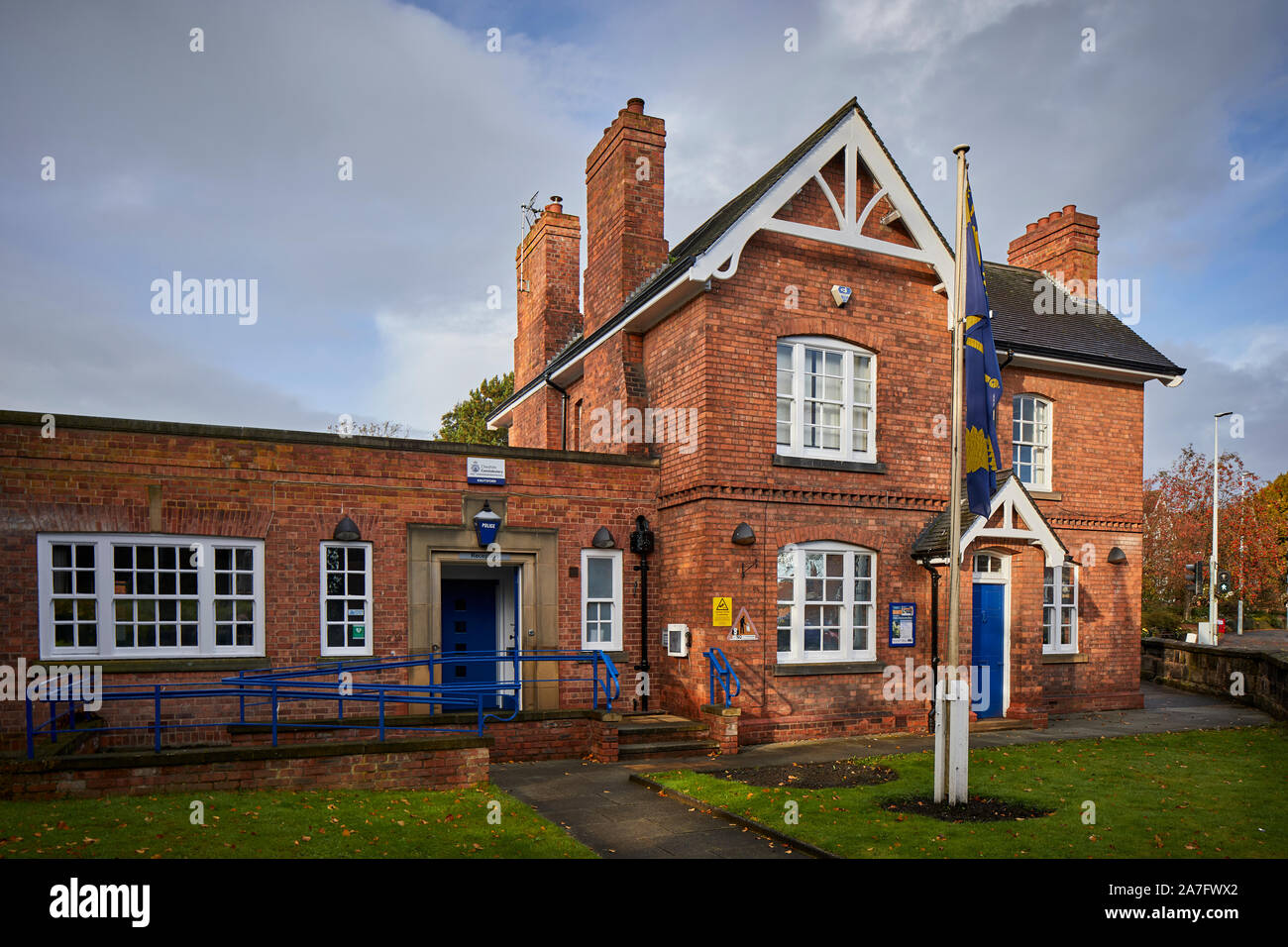 Stadt Knutsford, Cheshire. traditionellen viktorianischen Polizei Station noch in Verwendung Stockfoto
