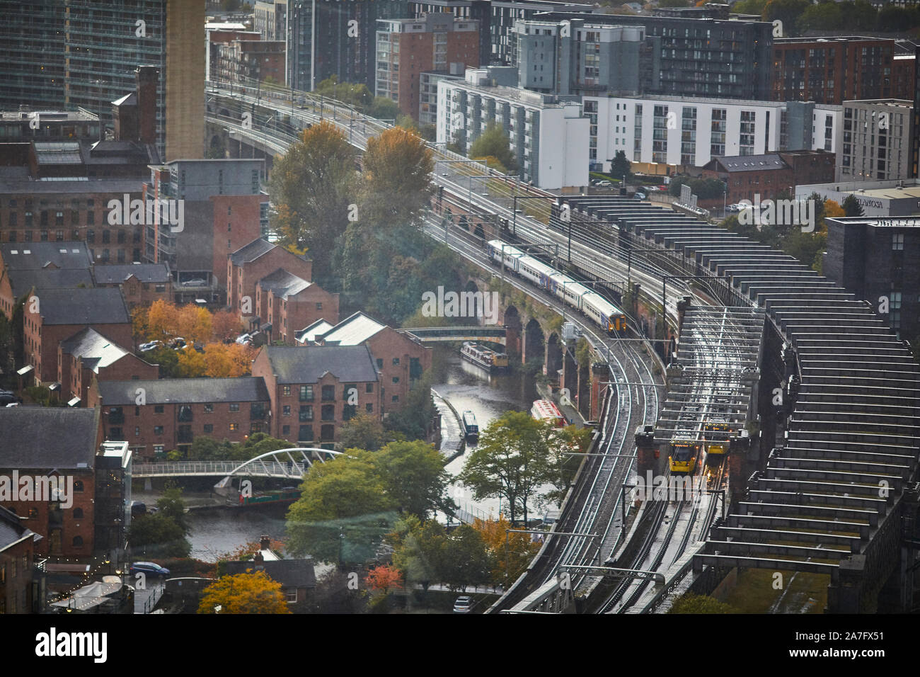 Manchester Deansgate Castlefield Metrolink und Bahn Viadukte Stockfoto