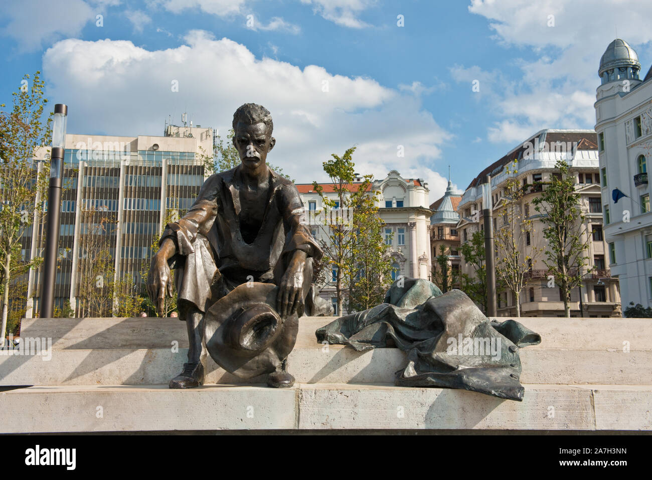 Statue von Attila József der ungarischen Dichter. Stockfoto