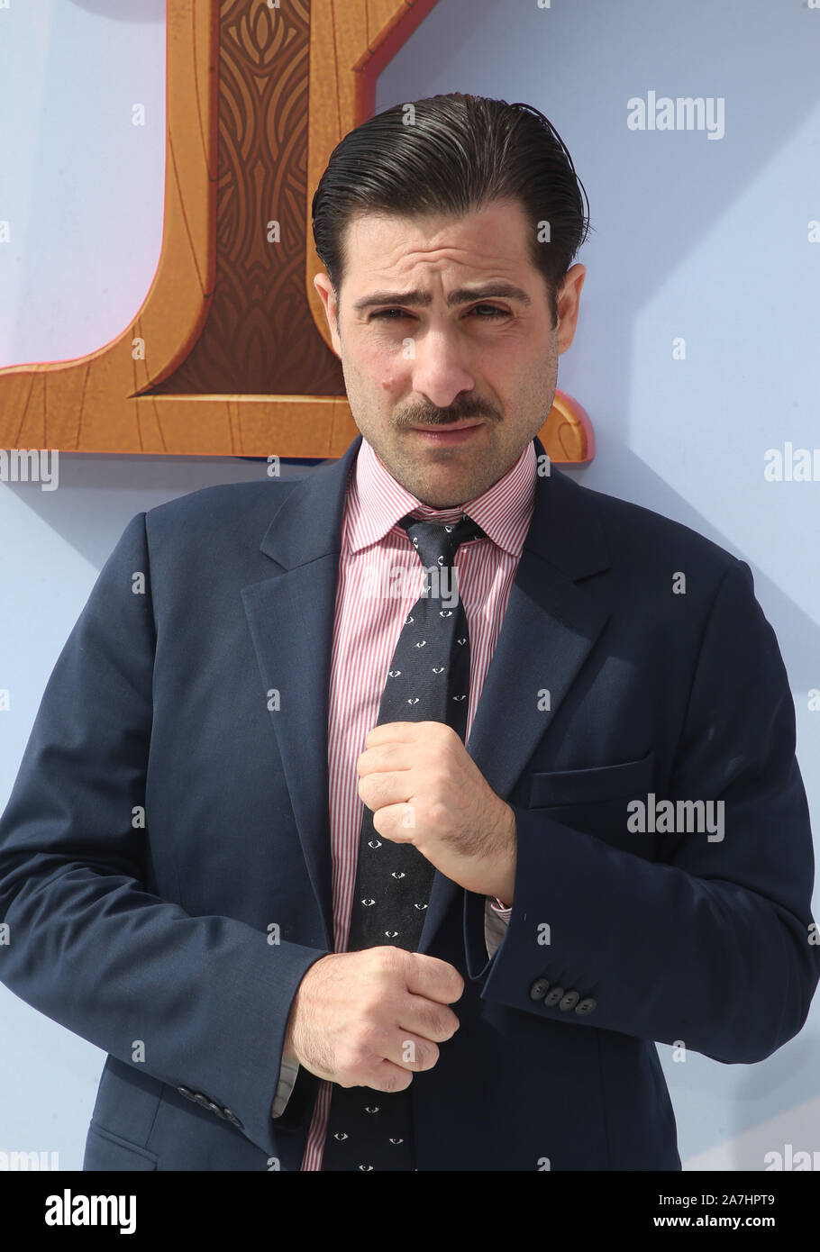 November 2, 2019, Westwood, CA, USA: 2 November 2019 - Westwood, Kalifornien - Jason Schwartzman. Premiere von Netflix ''Klaus'' im Regency Dorf statt. Photo Credit: FS/AdMedia (Credit Bild: © F. S/AdMedia über ZUMA Draht) Stockfoto