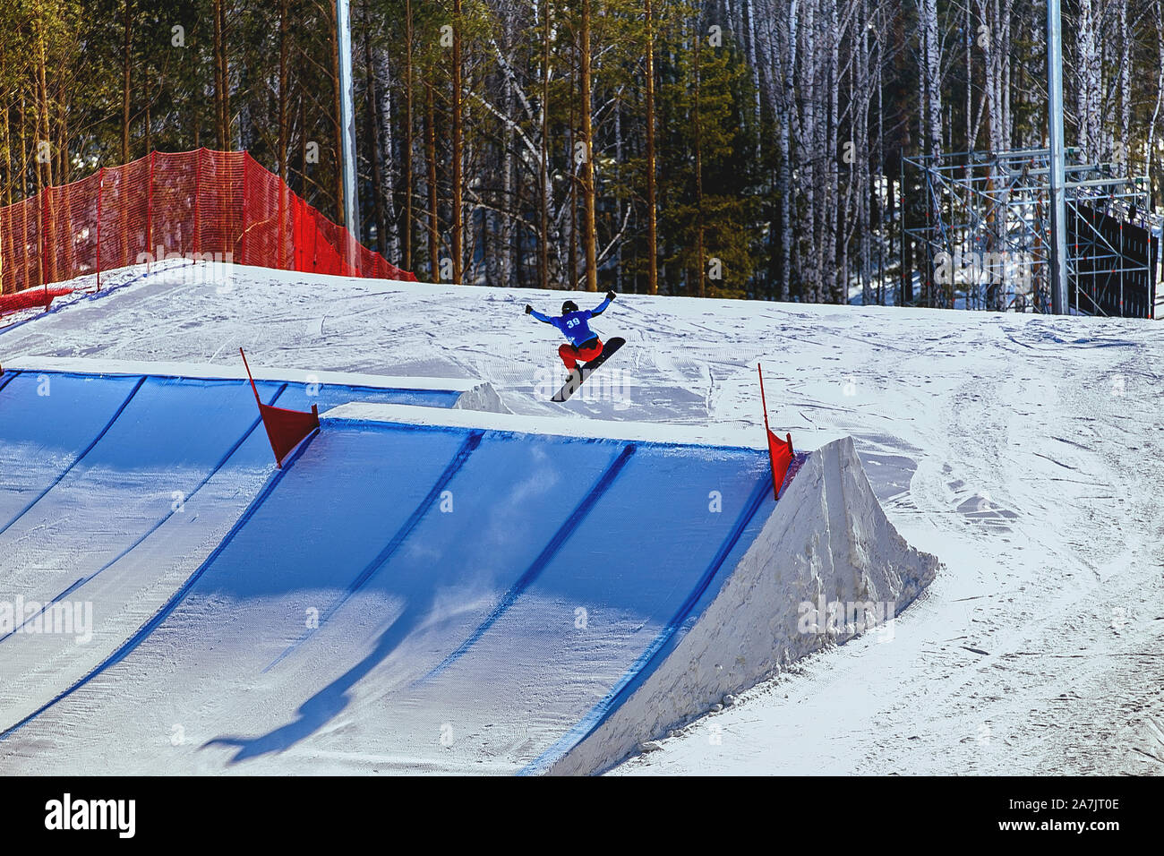 Snowboard Spur während der Wettbewerb im Snowboard Cross Stockfoto