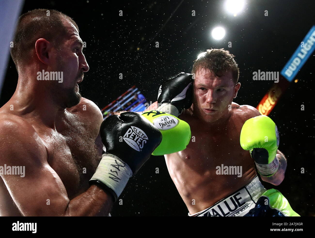 Canelo Alvarez Stockfotos Und Bilder Kaufen Alamy