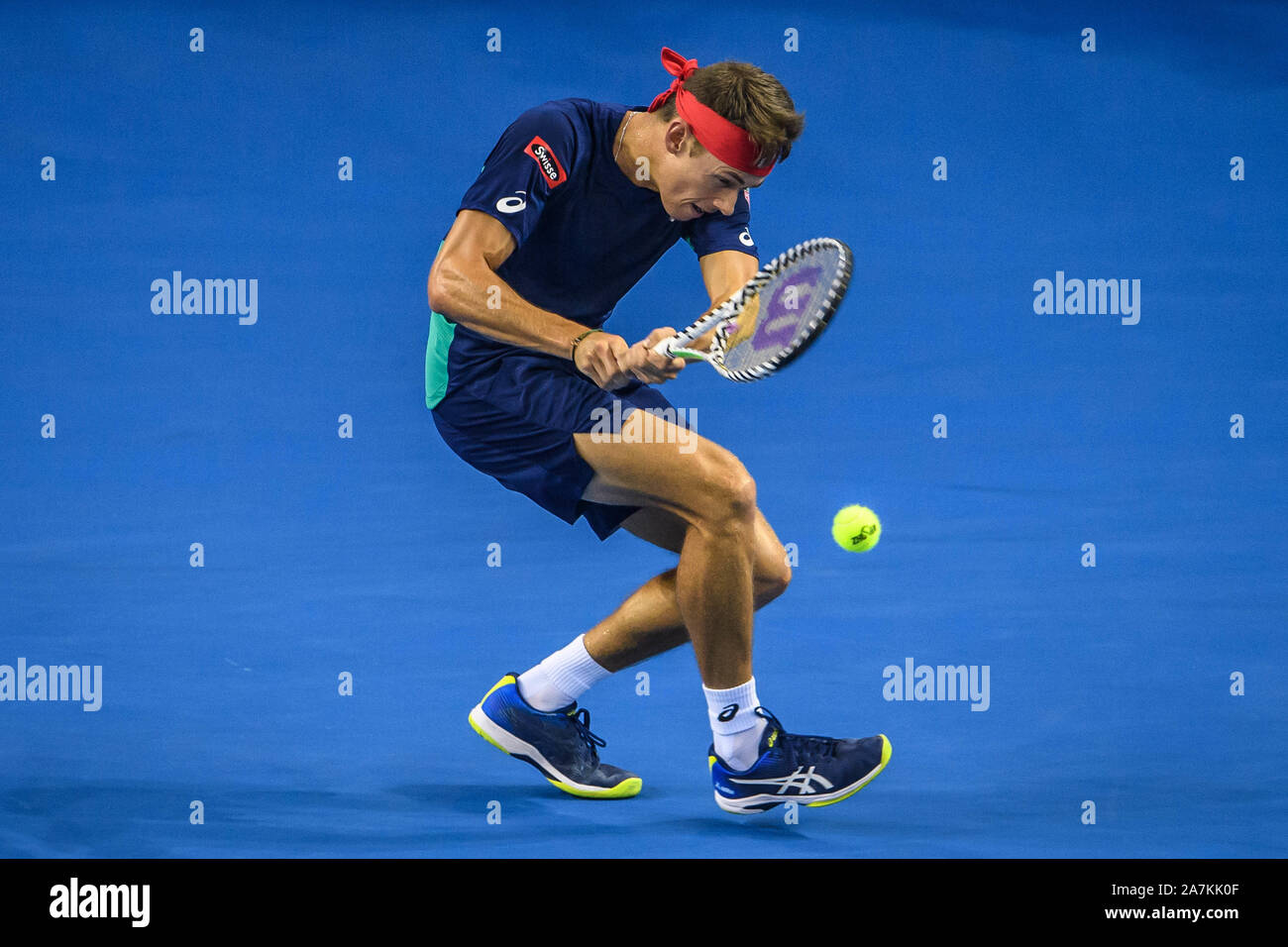 Australische professional tennis player Alex de Minaur konkurriert gegen Französische Tennisprofi Adrian Mannarino am abschließenden von Zhuhai Champi Stockfoto