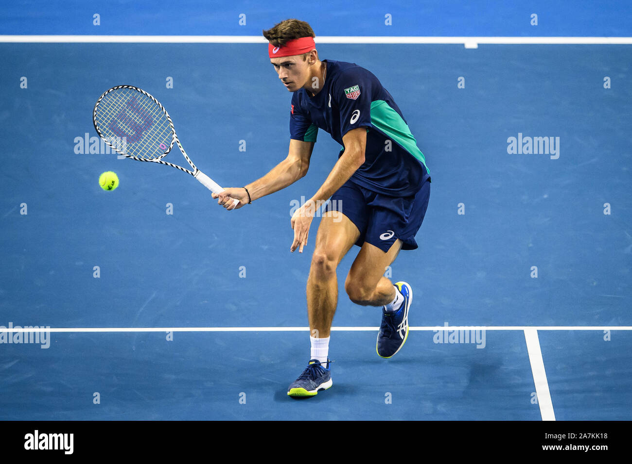 Australische professional tennis player Alex de Minaur konkurriert gegen Französische Tennisprofi Adrian Mannarino am abschließenden von Zhuhai Champi Stockfoto