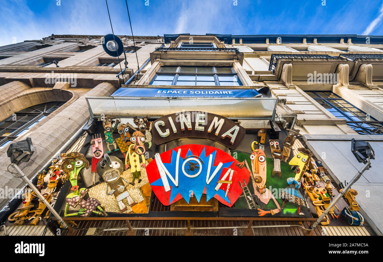 Fassade von "Nova" gemeinnützige Kino, 3, Rue d'Arenberg, 1000 Brüssel, Belgien. Stockfoto