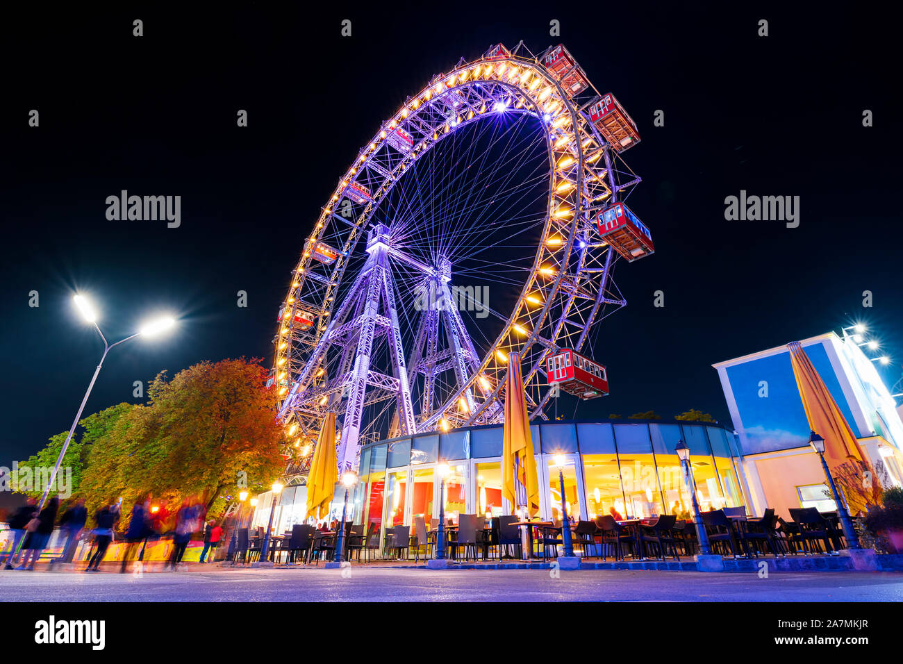 Prater Riesenrad in Wien (Österreich) bei Nacht Stockfoto