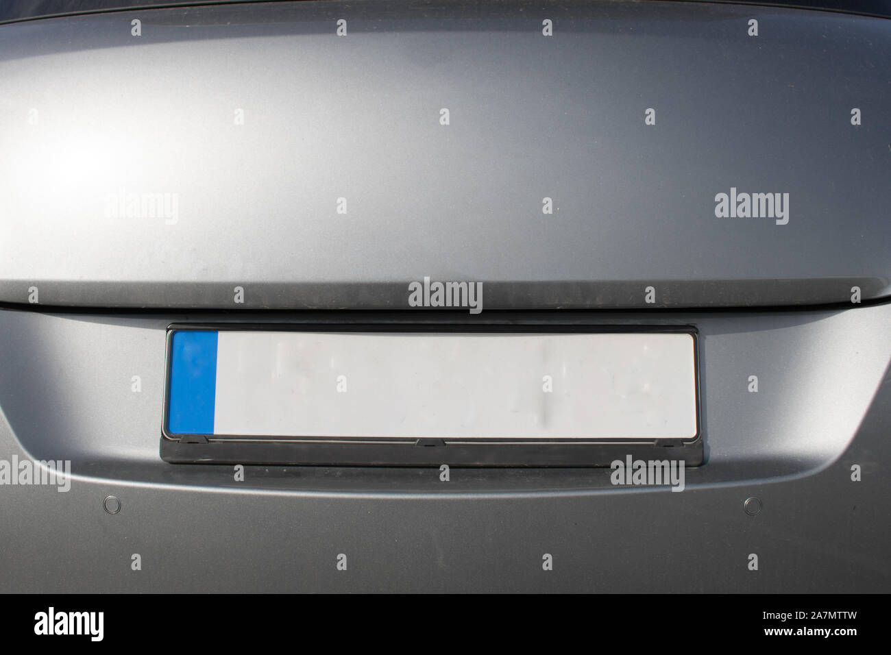 Leere Lizenz Platte auf der Rückseite des Autos Stockfoto