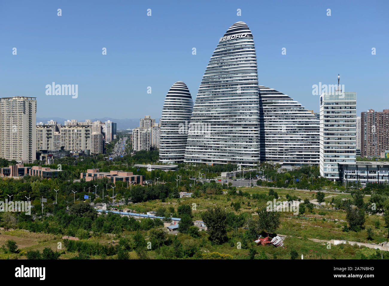 Ansicht von Süden der Wangjing Soho Bürogebäudekomplex in Wangjing, nordöstliche Peking Stockfoto
