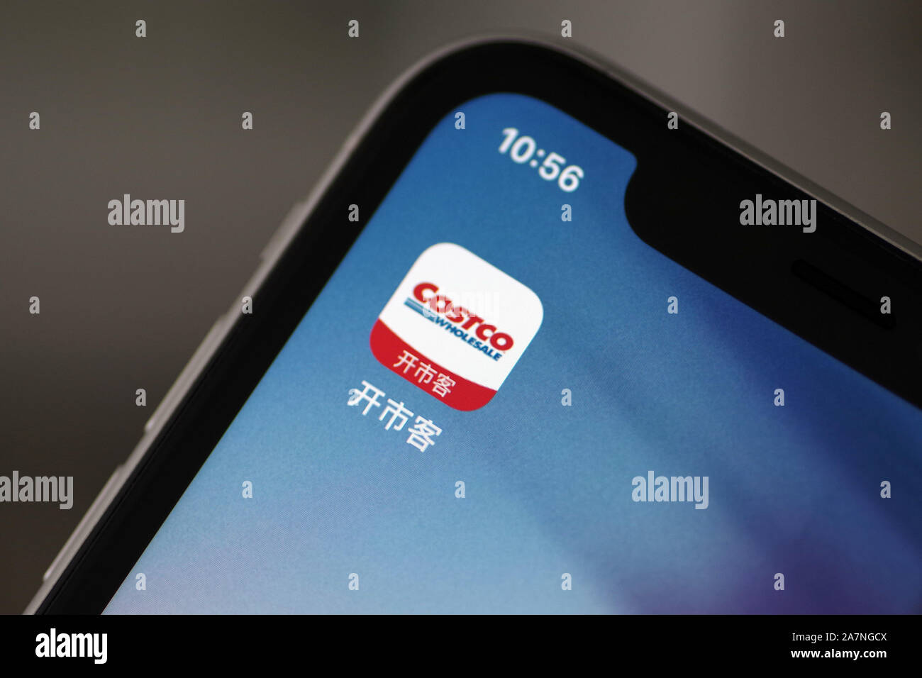 Die chinesische App von Costco ist auf einem Smartphone in Ji'nan Stadt gezeigt, der ostchinesischen Provinz Shandong, 28. August 2019. Stockfoto