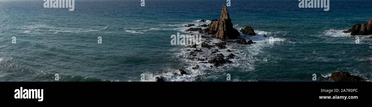 Panorama Reef der Sirenen im Naturpark Cabo de Gata, Almeria Stockfoto