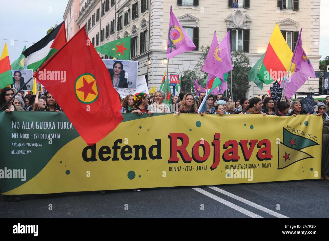 Rojava kurdistan -Fotos und -Bildmaterial in hoher Auflösung – Alamy