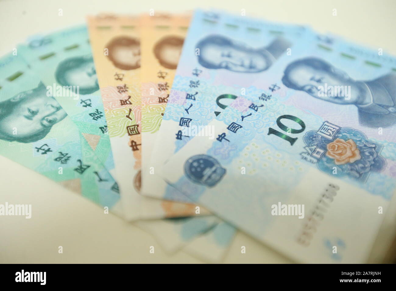 Bild des 50-Yuan, 20- und 10-Yuan Yuan Renminbi Wechsel der fünften Ausgabe 2019 RMB in Shanghai, China, 30. August 2019. Stockfoto
