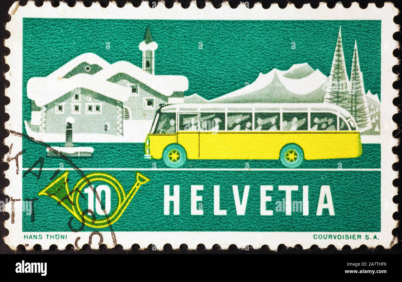 Schweizer Bus auf vintage Briefmarke Stockfoto