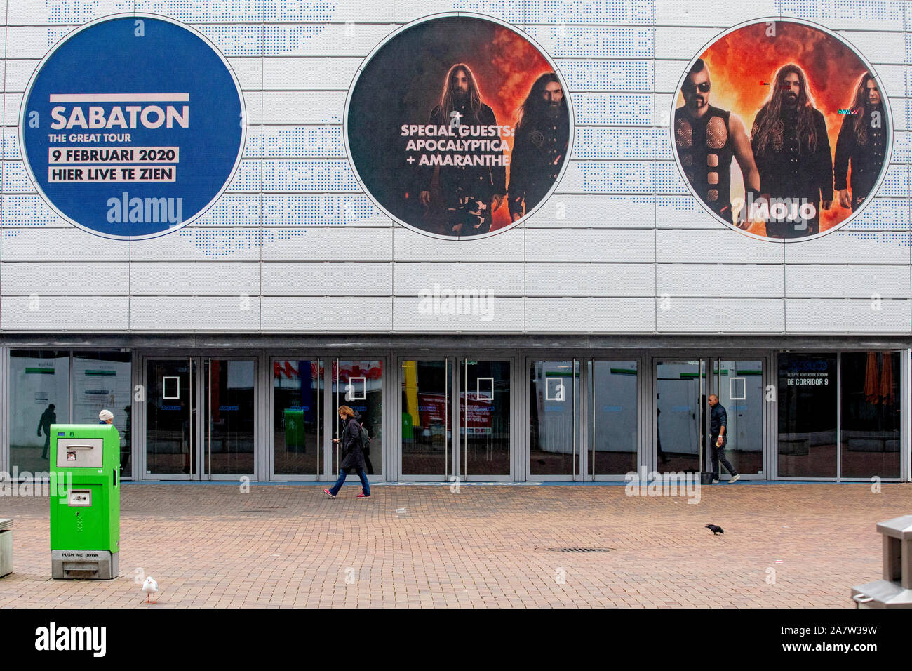 Amsterdam, Niederlande. 04 Nov, 2019. AMSTERDAM, Arena, 04-11-2019, AFAS Live ist vor allem für die verstärkt (pop) Musik konzipiert. Nach Ansicht der Experten, die Akustik in der Black Box (die Haupthalle im afas Live) sind nirgendwo besser gefunden zu werden. Kein anderer Veranstaltungsort wurde mehrere Male für die pollstar Awards als "Best International Music Venue" nominiert. AFAS Live ist weit mehr als nur vier Wände und ein Dach. Für live Musik Liebhaber ist ein Gesamterlebnis. Credit: Pro Schüsse/Alamy leben Nachrichten Stockfoto