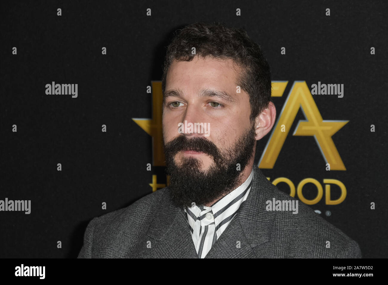 Shia LaBeouf bei der 23. jährlichen Hollywood Film Awards statt Im Beverly Hilton in Beverly Hills, CA am Sonntag, 3. November 2019. Foto von PRPP/PictureLux Credit: PictureLux/Hollywood Archiv/Alamy leben Nachrichten Stockfoto