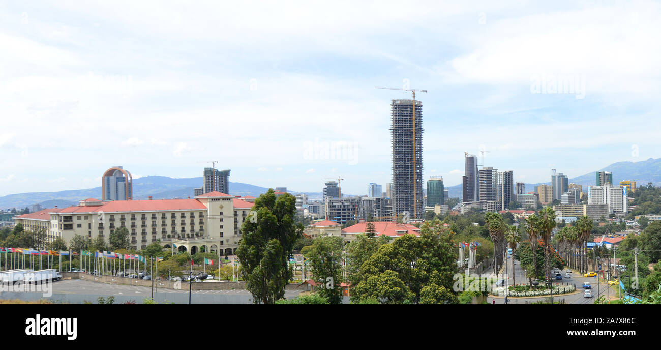 Die sich rasch verändernden Skyline von Addis Abeba, der Hauptstadt von Äthiopien. Stockfoto