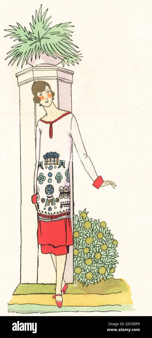 Frau im Kleid der Crêpe mit chinesischen Design Stickerei. Papierkörbe pochoir (Schablone) Lithographie von der Französischen luxus Mode Magazin Kunst, Gicht, Beauté, 1925. Stockfoto