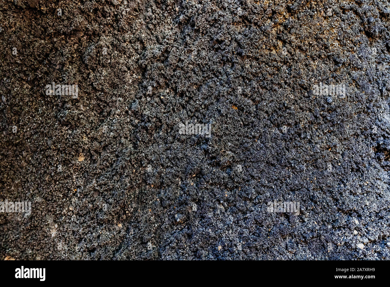 Raue asphalt Textur. Stein asphalt Textur Hintergrund in schwarzem Granit Schotter. Hintergrund, Bitumen, Braun, holprigen, nah, Nahaufnahme, Nahaufnahme, Beton, con Stockfoto