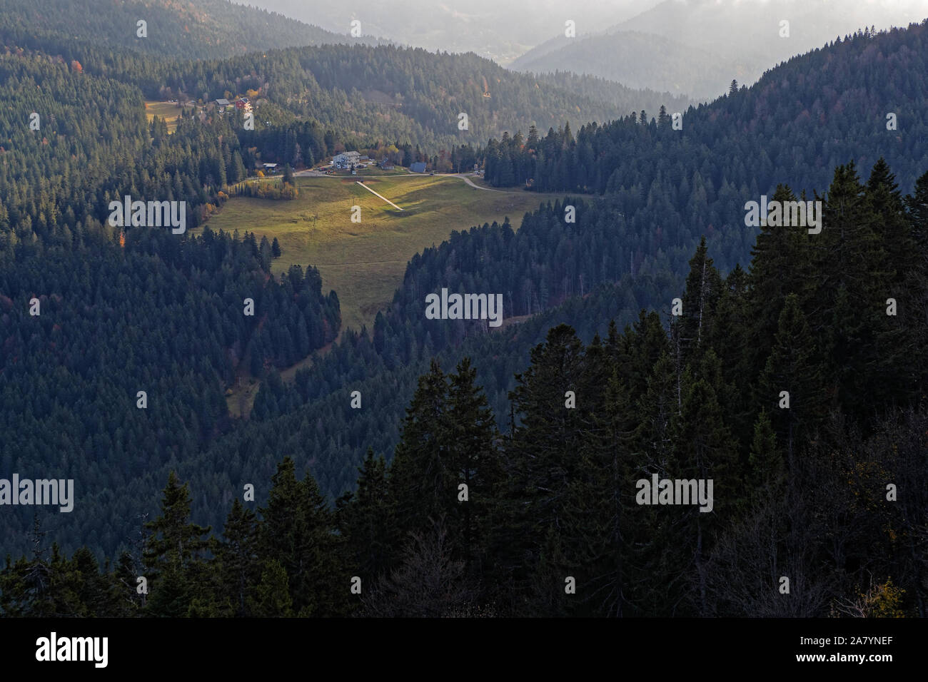 Landschaft aus dem Charmant-Som, ein Gipfel der Chartreuse, in den französischen Alpen Stockfoto