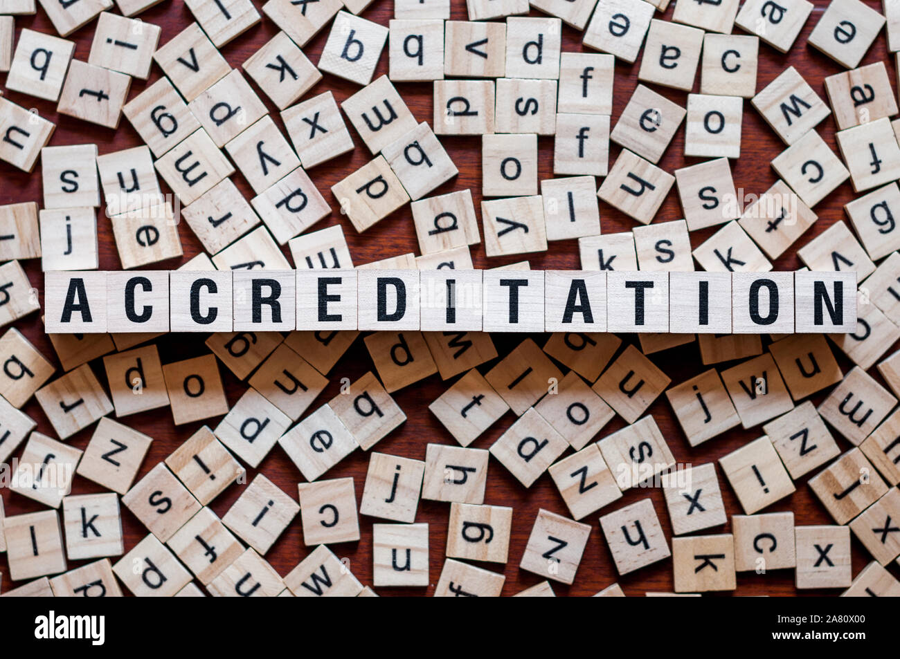 Akkreditierung Wort Konzept auf Cubes für Artikel Stockfoto