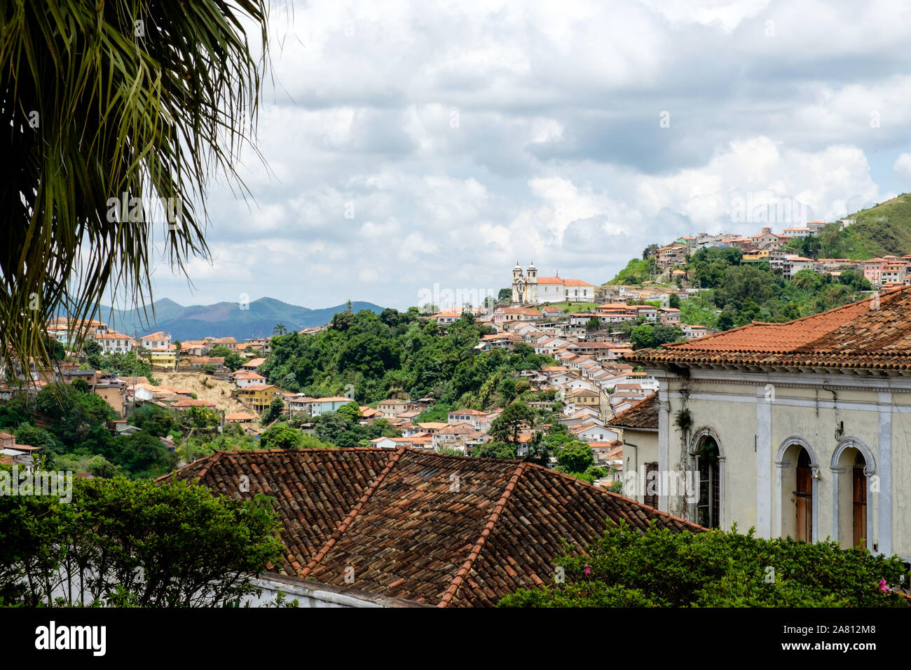 Blick auf die alte Goldgräberstadt Ouro Preto, Brasilien Stockfoto