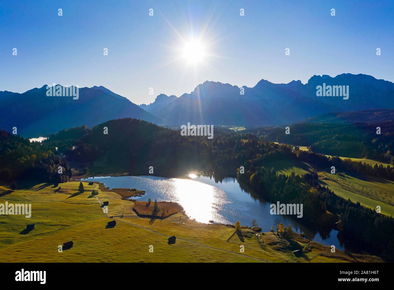 Luftaufnahme See Geroldsee, auch Wagenbruchsee, mit Krun, Karwendel, Werdenfelser Land, Oberbayern, Bayern, Deutschland Stockfoto