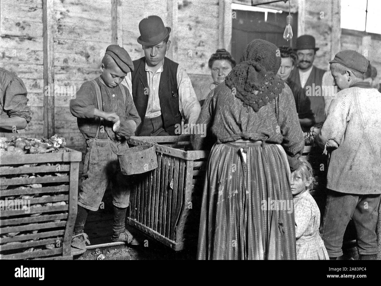 9 Jahre alte Johnnie und am Boss. Er ist auch ein Padrone, März 1911 Stockfoto