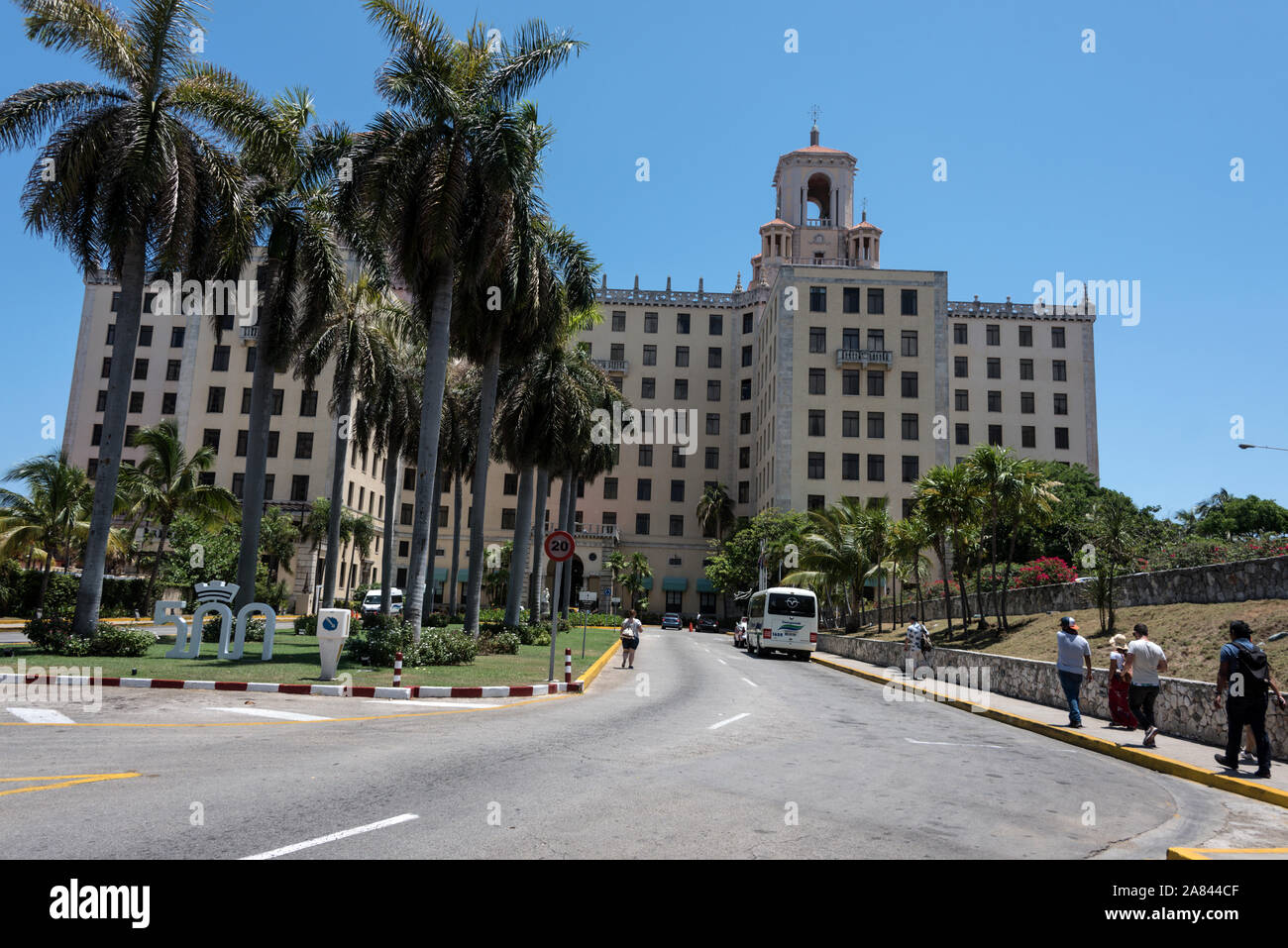 Das 1930 erbaute Hotel Nacional de Cuba (Hotel National of Cuba) ist ein Nationaldenkmal und liegt auf einem niedrigen Hügel mit Blick auf das Meer im Vedado Stockfoto