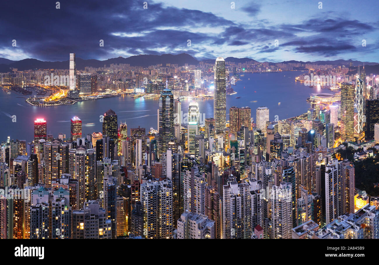 Hong Kong Skyline bei Nacht vom Victoria Peak Stockfoto